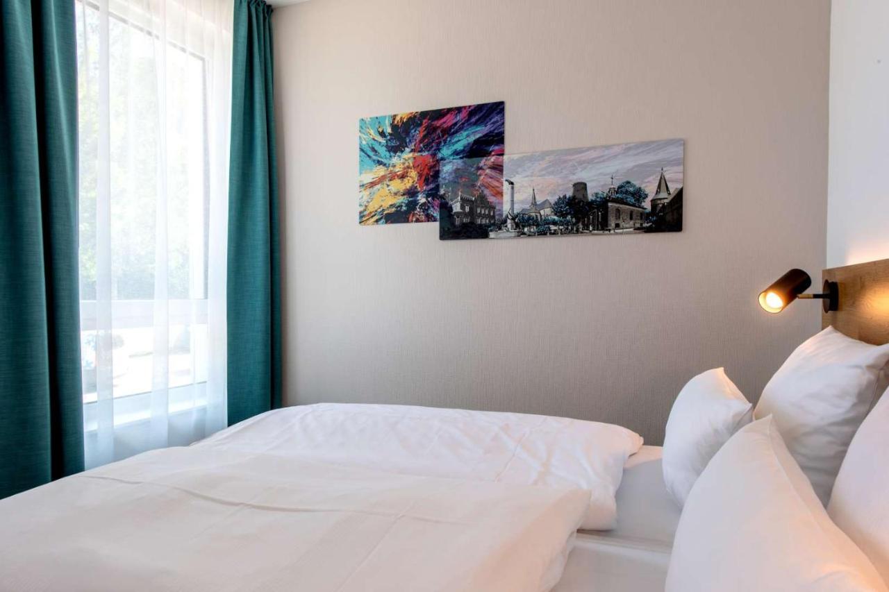 Jahotel Geldern Esterno foto